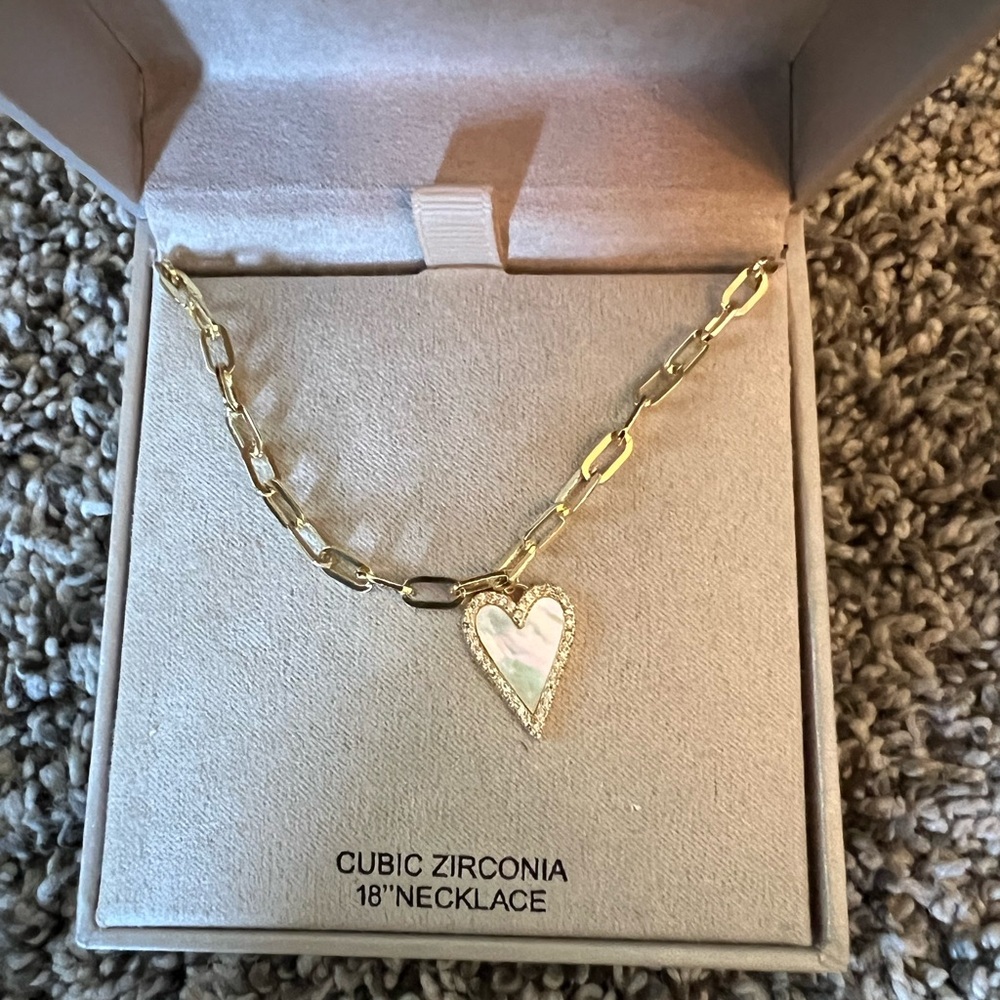 NEW RACHEL ZOE CUBIC ZIRCONIA 18” HEART NECKLACE